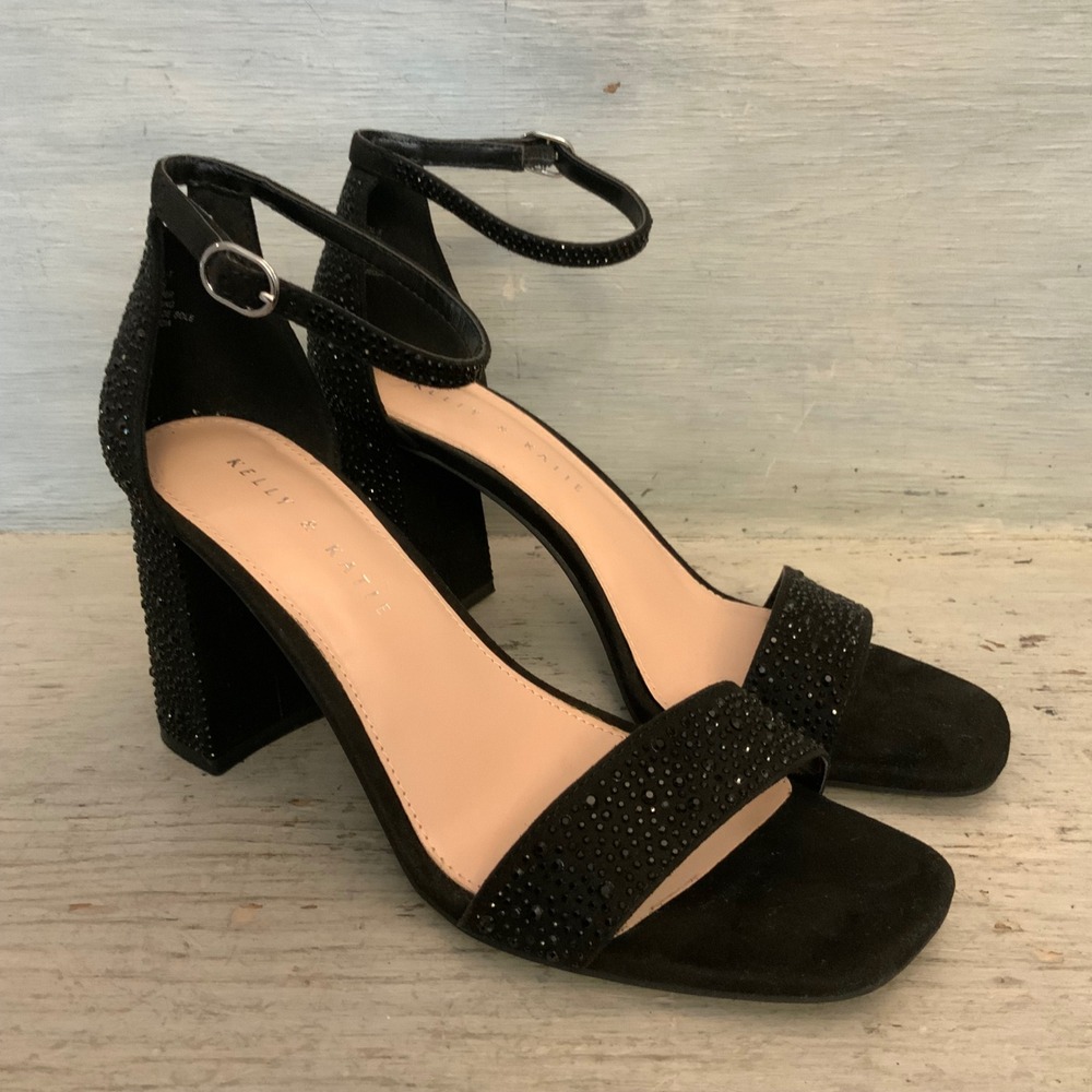 Kelly & Katie Black Rhinestone Embellished Strappy Black Heel Sandals 8M New